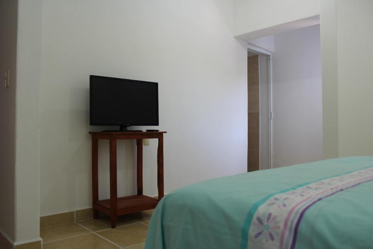 Sunset House Zihuatanejo Aparthotel Екстериор снимка